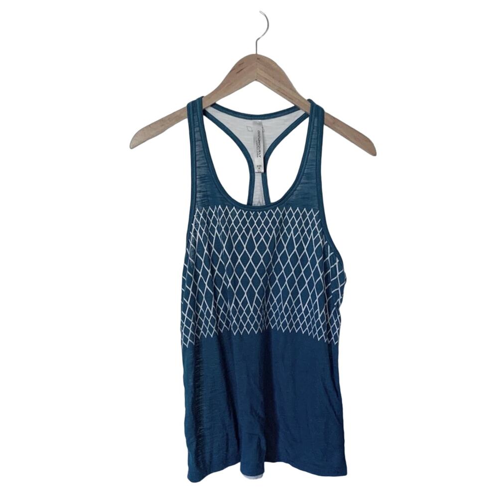 Uniquely Lorna Jane slouchy athletic tank, size M